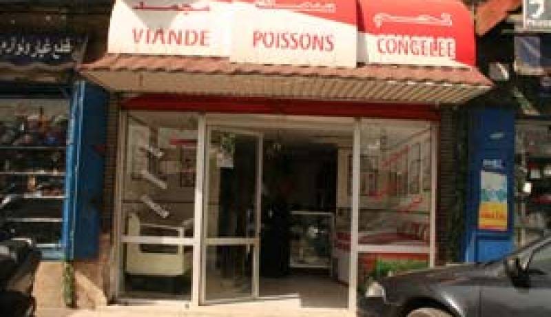 إطارات يأكلون اللحوم المجمدة…وفقراء يدلّلون أنفسهم في اليوم الأول فقط