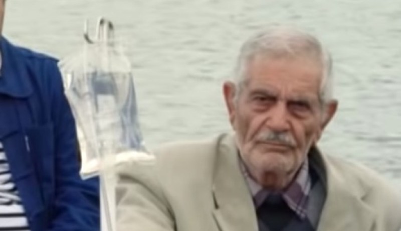 الممثل “عمي لوناس” في ذمة الله