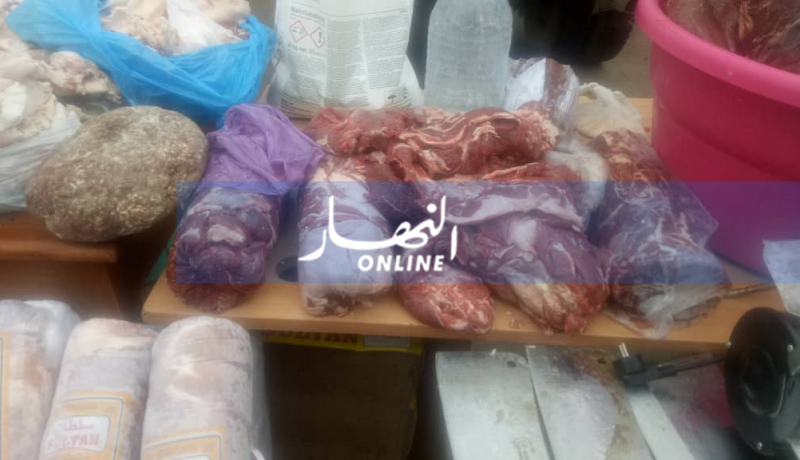 بالصور والفيديو ..توقيف شخص يتاجر في اللحوم المجمدة بطريقة غير شرعية بسيدي بلعباس