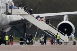  فيروس كورونا يتسبب في تراجع إيرادات شركات الطيران