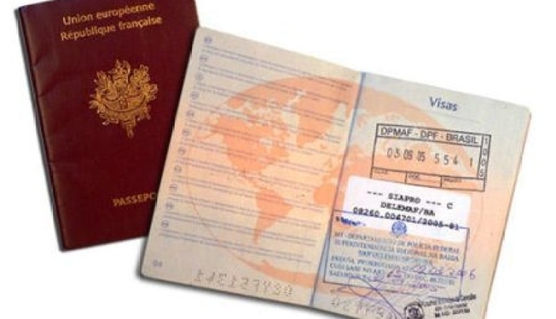دفاع المتهمين بتزوير بطاقات الهوية الفرنسية يِؤكّد أن القضية من اختصاص باريس