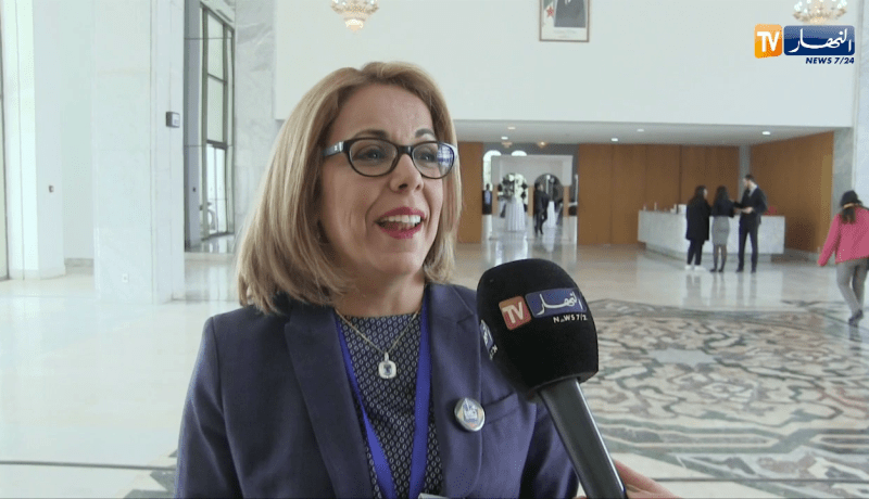 هجرة الأدمغة: كفاءات جزائرية تختار العودة للوطن لرفع التحدي