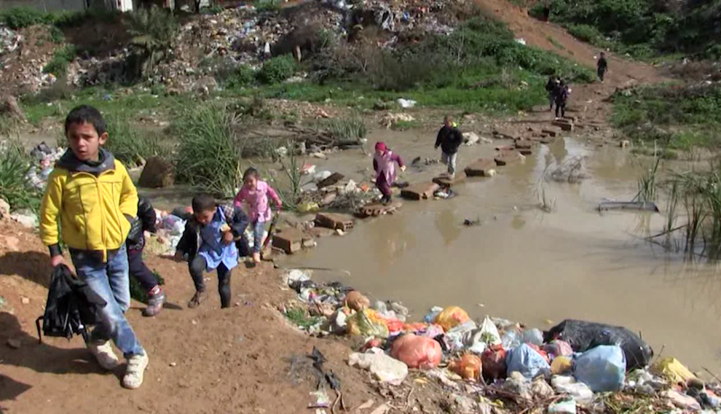 الشلف: مجرى الوادي يهدد حياة تلاميذ حي الأخوة عباد