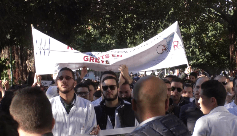 صحة: الخدمة غائبة إلى إشعار آخر.. والمرضى يدفعون ثمن الإضراب