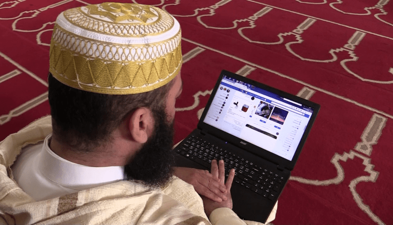 دين: أئمة ينشؤون حسابات بالفايسبوك للتوعية والتوجيه