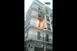 بالفيديو.. حريق مهول بإحدى عمارات شارع عسلة حسين في العاصمة