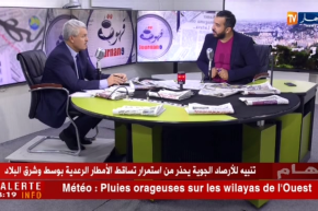 أزمة بوحجة نحو منعرج خطير..نواب يغلقون باب البرلمان بالسلاسل !!