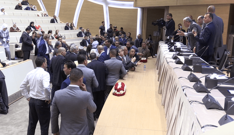 اللجنة المركزية للأفلان تفشل في إنتخاب أمين عام جديد للحزب