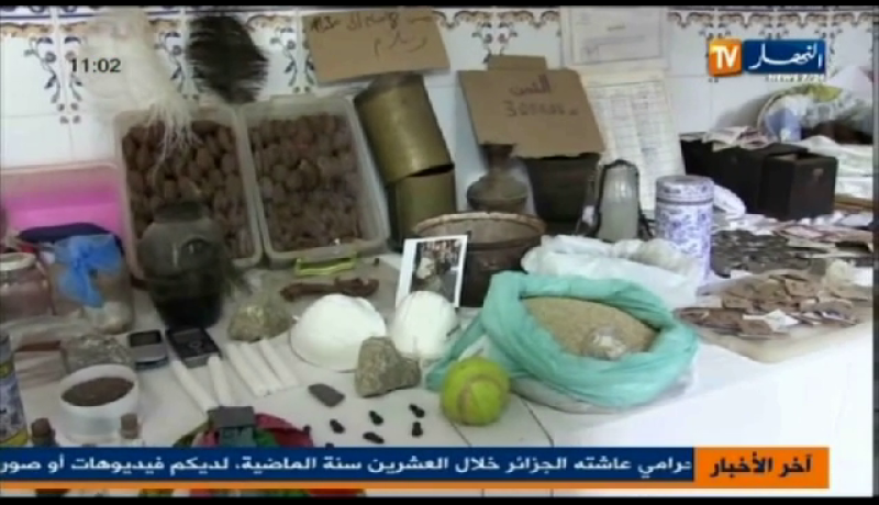 توقيف أكبر مشعوذ بولاية وهران وحجز كمية كبيرة من أدوات الشعوذة