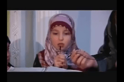 فيديو لفتاة ألمانية تقرأ القرآن بطريقة مثيرة ورائعة