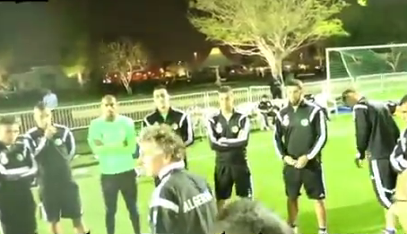 بالفيديو تدريبات المنتخب الجزائري في الدوحة