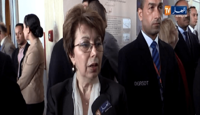 وزيرة الثقافة تدعو لإنجاح تظاهرة قسنطينة عاصمة الثقافة العربية