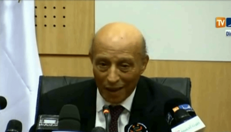 هذا ما قاله العربي ولد خليفة عن العلوم الخسيسة والنفيسة