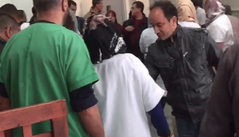 بالفيديو إصابة إمرأة بنوبة قلبية بعد كثرة الإنتظار داخل مستشفى بن عكنون