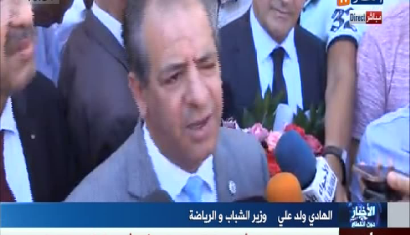 الهادي ولد علي يؤكد أن عائلات البعثة دفعت من مالها الخاص