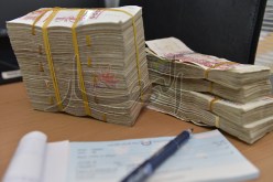 تاجر “يُفبرك” سيناريو سرقة مليار سنتيم داخل بنك للزج بشريكه في السّجن