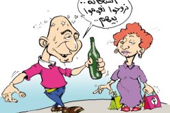 سكير وصديقه‮ ‬يسرقان قارورة‮ ''‬فودكا‮'' ‬وملابس داخلية‮!‬