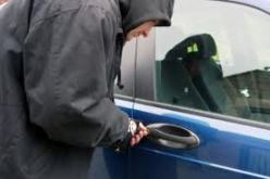 عامل بمحطة غسل السيّارات يقود عصابة لسرقة المركبات في وهران