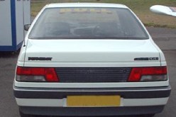 توقيف إرهابي‮ ‬تائب حاول الفرار بحمولة خمور