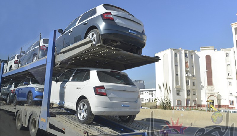 السيارات الجديدة لن تدخل الجزائر قبل نهاية 2016