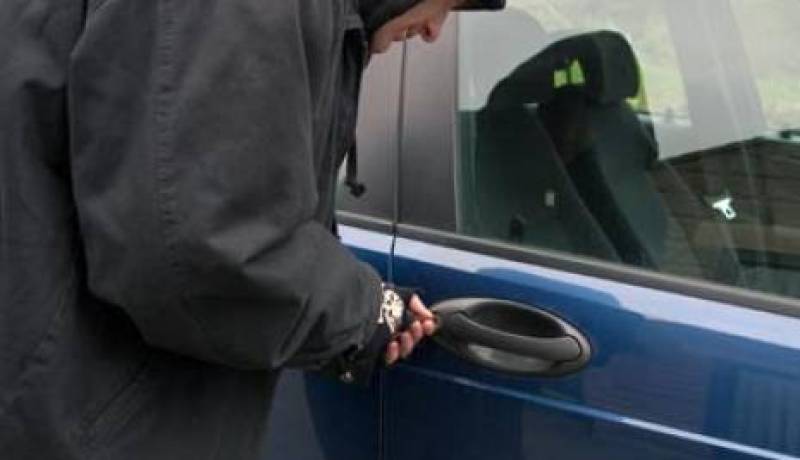 الرقم الأخضر للشرطة 1548 يقمع جريمة في مهدها بالمدية