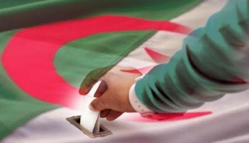 بن سالم يرافع ببومرداس من أجل تخصيص منحة للبطالين