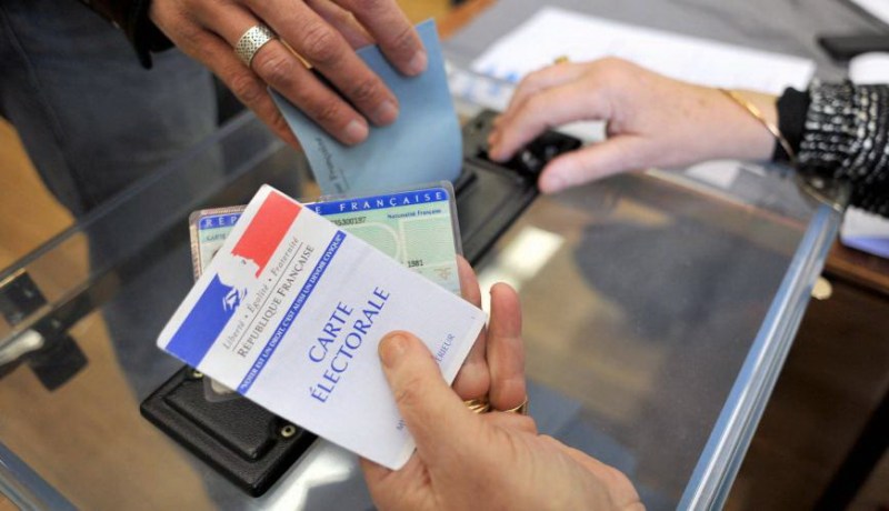 الفرنسيون يختارون اليوم نُوّابهم في الدور الأول من التشريعيات