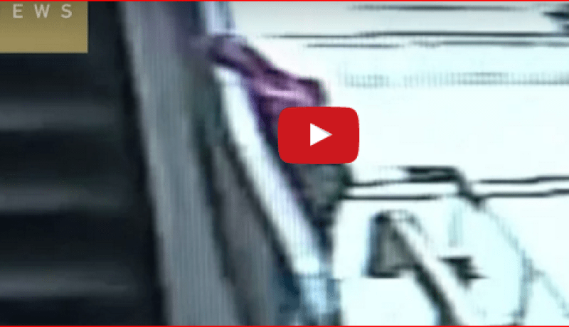 بالفيديو.. لحظة وفاة طفلة بعد سقوطها من فوق سلم كهربائى