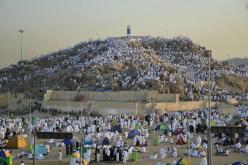 حجاج الجزائر يتوجهون إلى عرفات باكرا