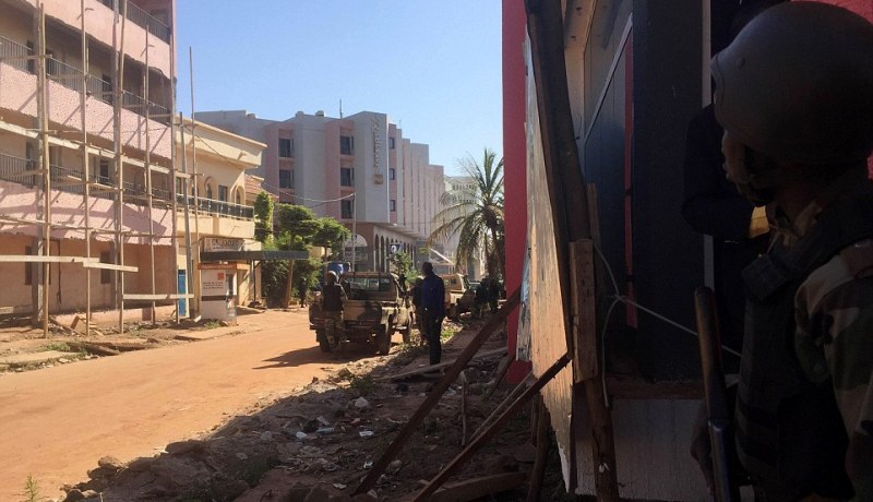 فرنسيان بين قتلى الاعتداء على فندق في واغادوغو بحسب الخارجية الفرنسية