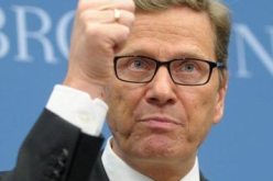 المانيا تطرد 4 موظفين في السفارة السورية في برلين