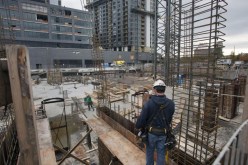 وفاة جزائري ومغربي بورشة بناء بباريس