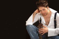 ''أعشق القصير زياني ووقتي لا يسمح بمتابعة كرة القدم''