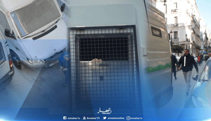 بالصور…إنطلاق محاكمة كمال بوعكاز وفضيل دوب وهواري بوخرص