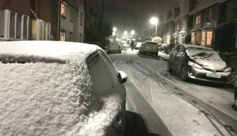 رفع حالة الطوارئ في فرنسا بسبب هبوب عاصفة قوية