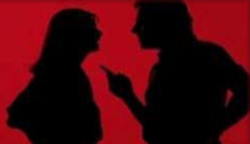 تفتعل المشاكل كي لا تجلس حول مائدة الإفطار