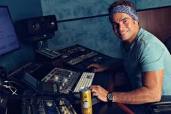 18 ألف دولار سعر ساعة عمرو دياب