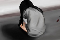 عجوز تسلب فتاة 400 مليون مقابل التكتم عن إجهاض جنينها