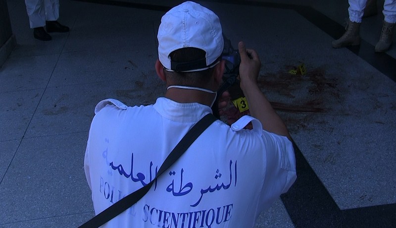 نادل بمقهى يقتل عشرينيا بسكين بسبب خلاف بينهما في البليدة