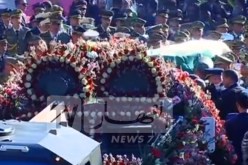 وصول جثمان الفقيد الفريق أحمد قايد صالح إلى مقبرة العالية