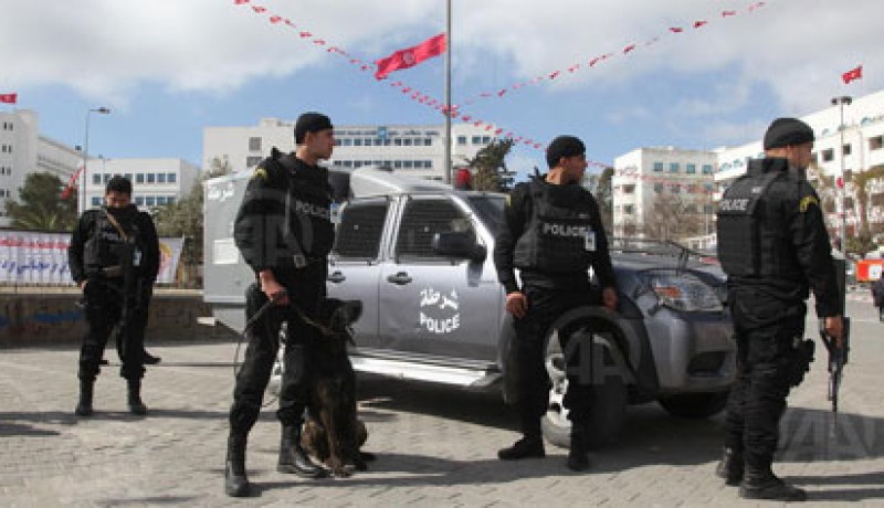 تونس تفكك 1000 خلية إرهابية خلال 2015