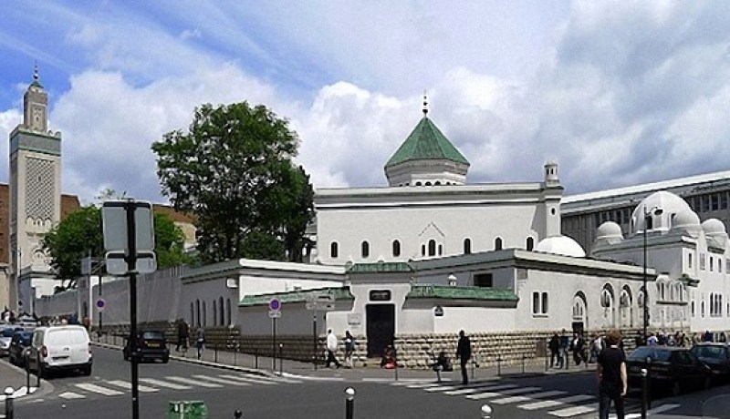 المجلس الفرنسي للديانة الإسلامية سيوزع نص خطبة على المساجد يدين العنف والإرهاب