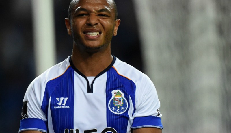 “براهيمي” يُقصى رفقة “بورتو” من نصف نهائي كأس البرتغال