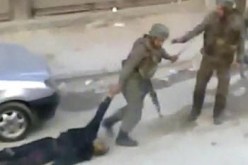 إعدام فلسطينيين بمخيم اليرموك وتعليق جثتيهما على الأشجار