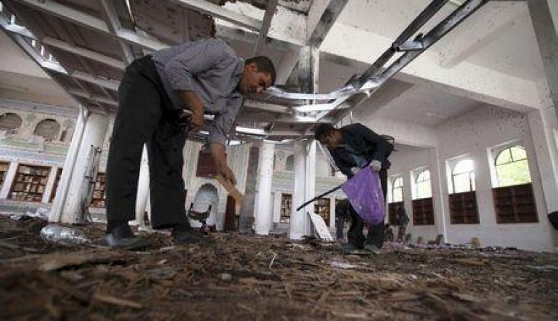 ارتفاع عدد قتلى تفجير مسجدين في اليمن إلى 142