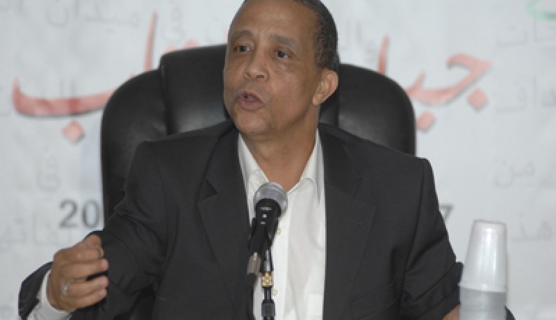 ‮5 ‬آلاف أورو مــــــن الخـــــزينة ‮ ‬لمعـــــارضــــة الرئيــس‮!‬