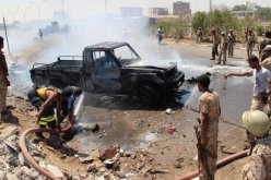 30 قتيلا في انفجار سيارة مفخخة باليمن