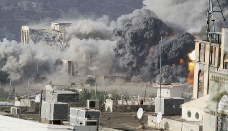قتلى وجرحى من مسلحي الحوثيين جراء غارات جوية في العاصمة صنعاء