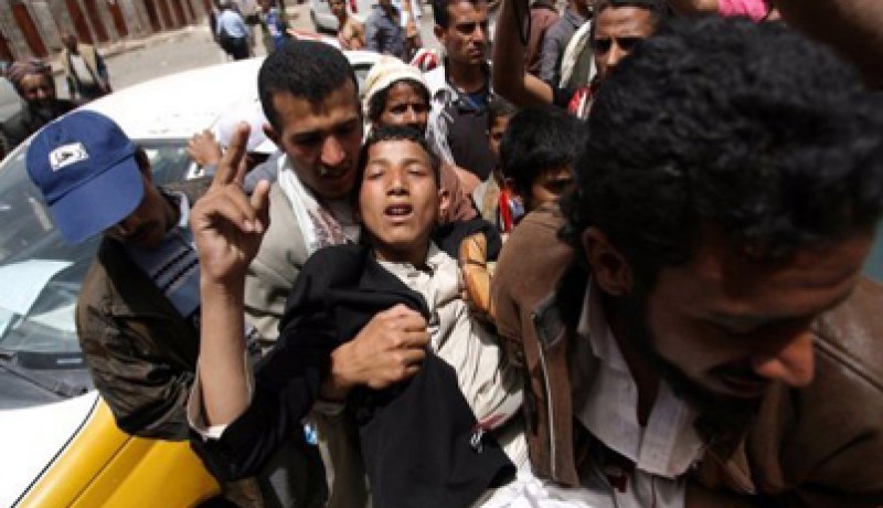 الصحف اليمنية والخليجية تحذر من خطورة الوضع في اليمن وتؤكد أهمية الحفاظ على استقرار البلاد