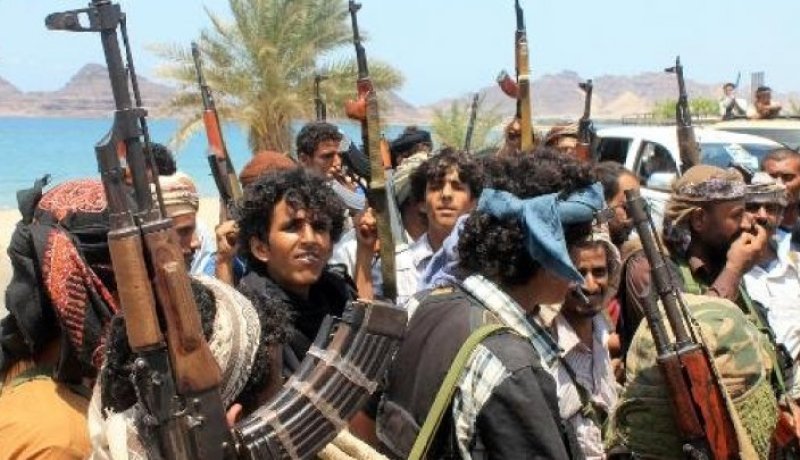 وزراء يمنيون يعودون إلى مدينة عدن بعد تحريرها من قبضة الحوثيين